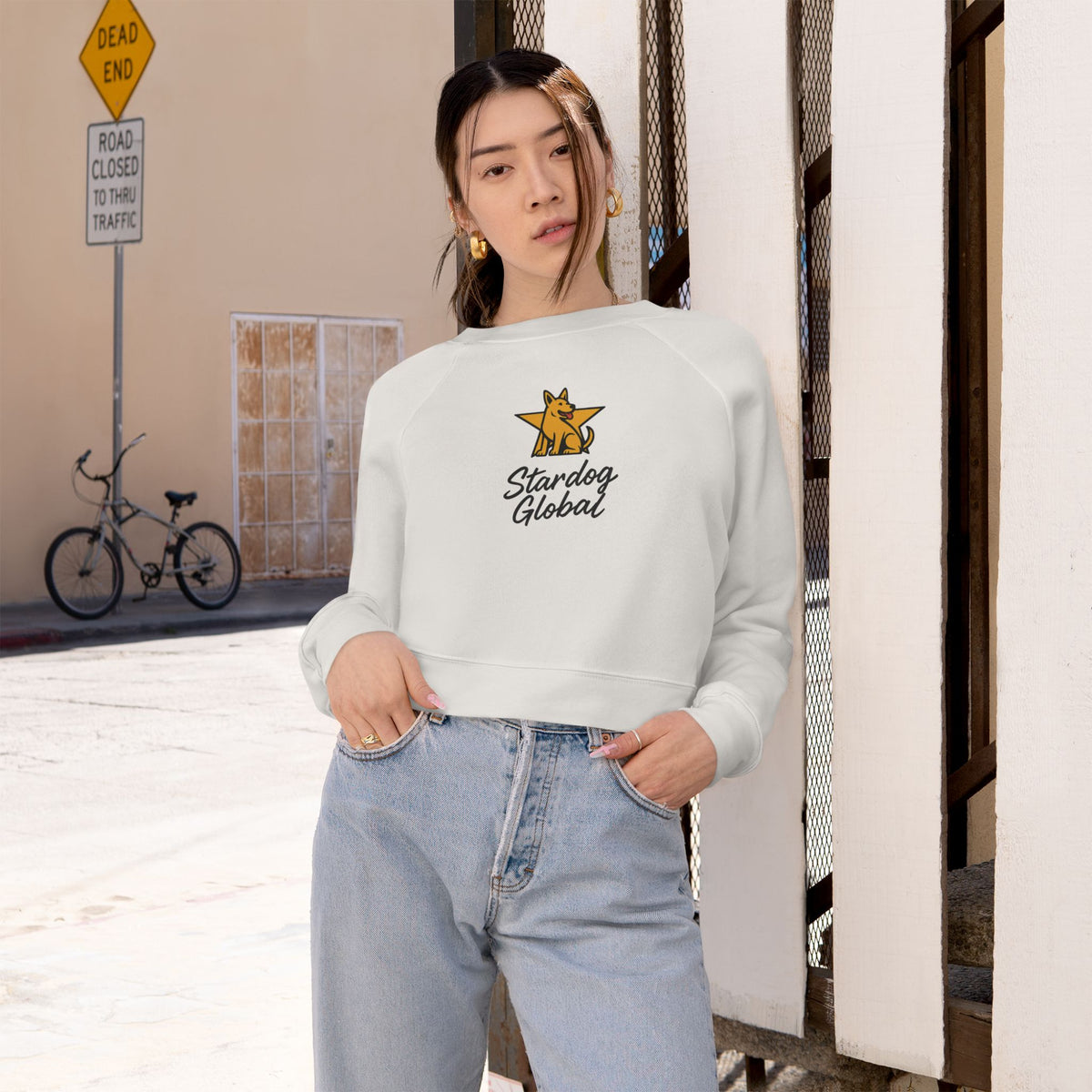 Stardog Global Logo Women’s Cropped Fleece Pullover